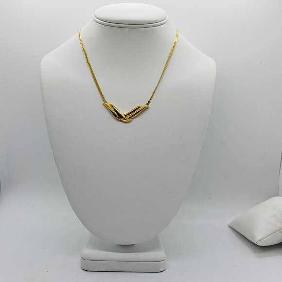 Vintage Trifari 16" Golden Snake Chain Necklace - Picture 2 of 9